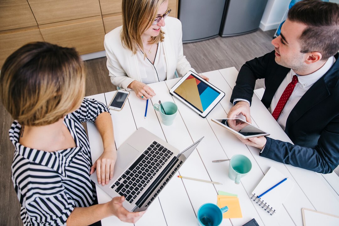 Business Consulting Team